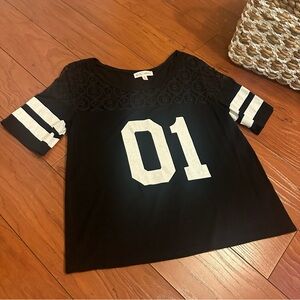 Wish & Whim black jersey T-shirt size S